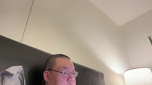 slaveasianboy online show from 1, 3, 2025