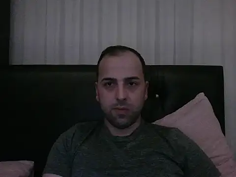 Snapshot of Yldrmm_9553 chatting on 14, 5, 2026 Yldrmm 9553 online show from 14, 5, 2026