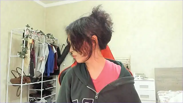 wastforu online show from 5, 3, 2026