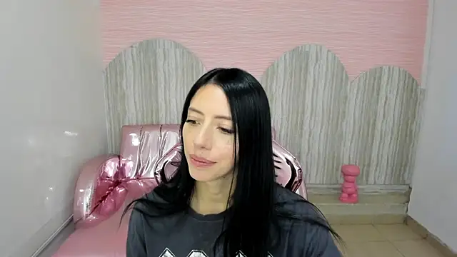 Snapshot of jess_1a chatting on 20, 12, 2024 jess 1a online show from 20, 12, 2024