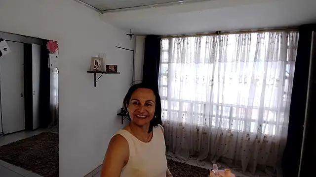 Snapshot of lollita_23_ chatting on 20, 5, 2026 lollita 23 online show from 20, 5, 2026