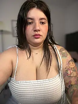 horny roomiess online show from 18, 2, 2026