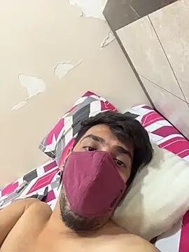 hornyguy271192 online show from 7, 2, 2026