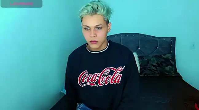 Liamscott  online show from 29, 1, 2025