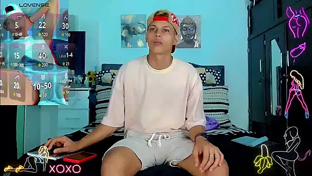 Liamscott  online show from 7, 10, 2025