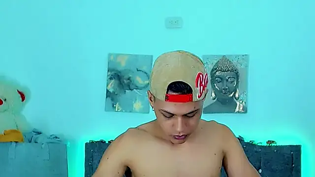 Liamscott  online show from 8, 3, 2026