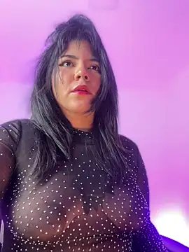 JulianaCastillo online show from 27, 2, 2025