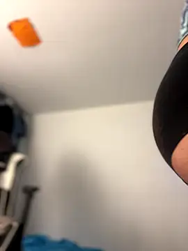 JulianaCastillo online show from 17, 10, 2025