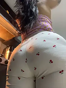 JulianaCastillo online show from 23, 3, 2026