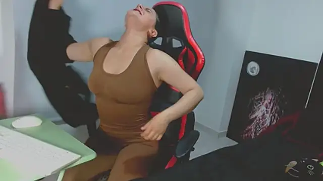 Noamartin  online show from 6, 4, 2026