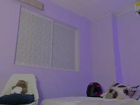 Mari Mendoza online show from 21, 10, 2025