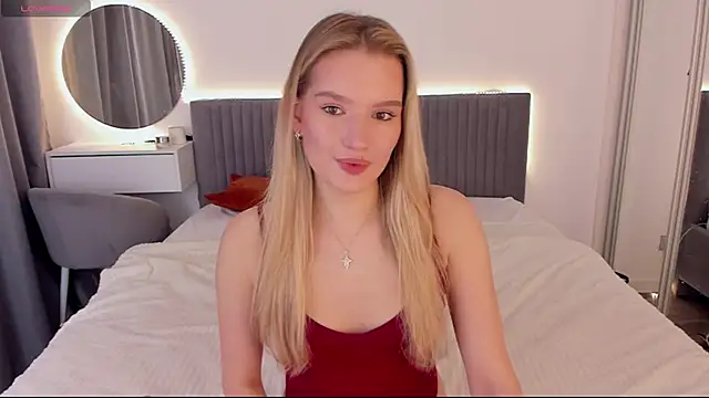 CassieRayss online show from 7, 11, 2025