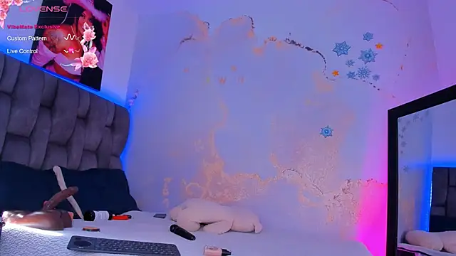 camilawhite   online show from 14, 1, 2025