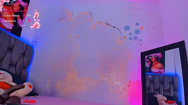 camilawhite   online show from 19, 1, 2025