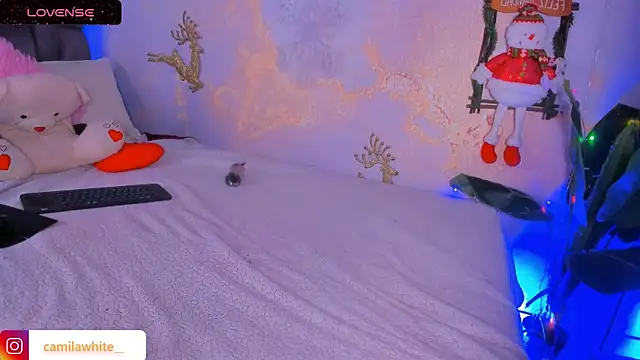 camilawhite   online show from 16, 12, 2025