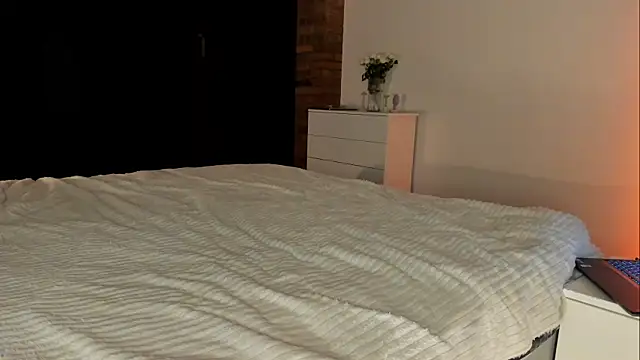 Rachel Rey online show from 6, 4, 2026