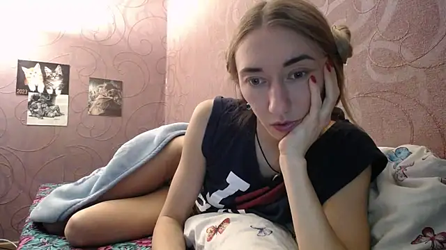 Snapshot of Fire__Foxx chatting on 3, 12, 2024 Fire Foxx online show from 3, 12, 2024