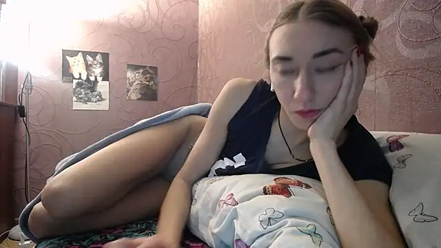 Snapshot of Fire__Foxx chatting on 6, 12, 2024 Fire Foxx online show from 6, 12, 2024