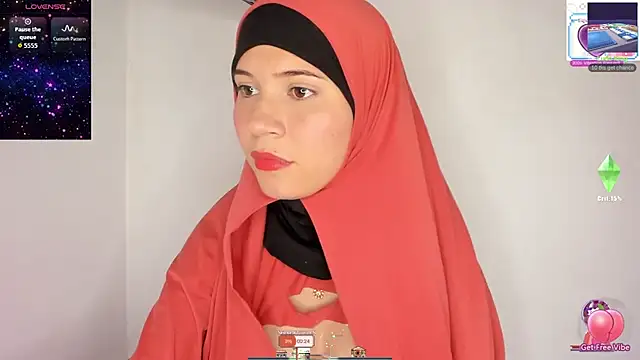 Snapshot of hanaa_18 chatting on 18, 10, 2025 hanaa 18 online show from 18, 10, 2025