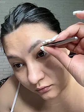 Snapshot of Olivialili chatting on 14, 2, 2025 Olivialili online show from 14, 2, 2025