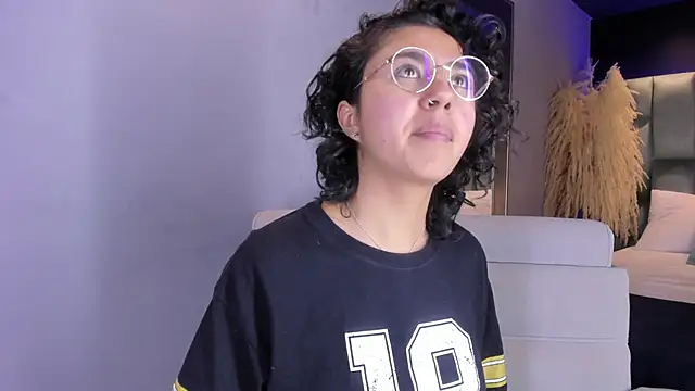 Amareto  online show from 11, 2, 2025