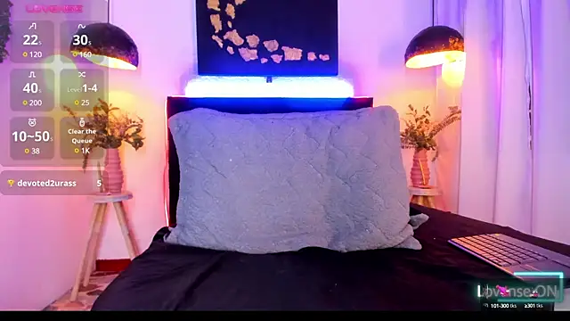 LatinMilk  online show from 12, 12, 2024