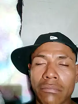 Snapshot of Moreno1813 chatting on 18, 2, 2025 Moreno1813 online show from 18, 2, 2025