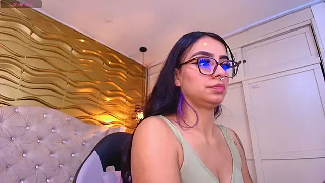 Snapshot of Andreita_Jones chatting on 24, 4, 2026 Andreita Jones online show from 24, 4, 2026