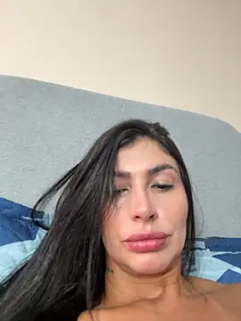 Snapshot of temptation_sweet chatting on 4, 10, 2025 temptation sweet online show from 4, 10, 2025