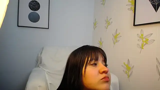 dannarossy  online show from 22, 1, 2025
