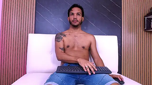 Snapshot of ricky_vill_ chatting on 9, 6, 2026 ricky vill online show from 9, 6, 2026