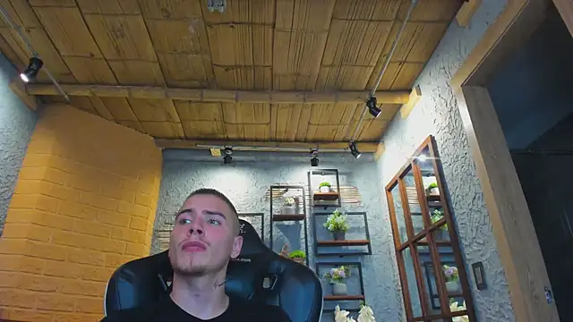 Snapshot of JordanThompson_ chatting on 20, 3, 2025 JordanThompson online show from 20, 3, 2025