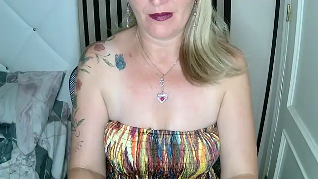 Snapshot of xxNoeliaxx chatting on 13, 7, 2026 xxNoeliaxx online show from 13, 7, 2026