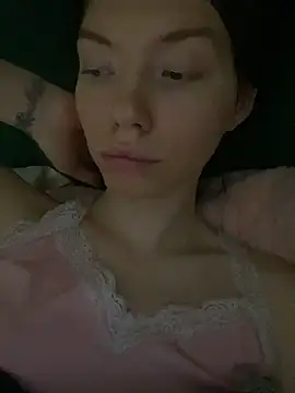 Lisaaa Alisa online show from 4, 11, 2025