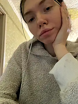 Lisaaa Alisa online show from 6, 11, 2025