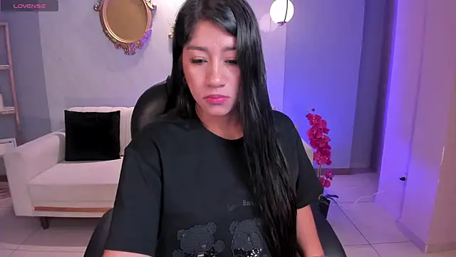 JessicaWilliams1 online show from 5, 11, 2025