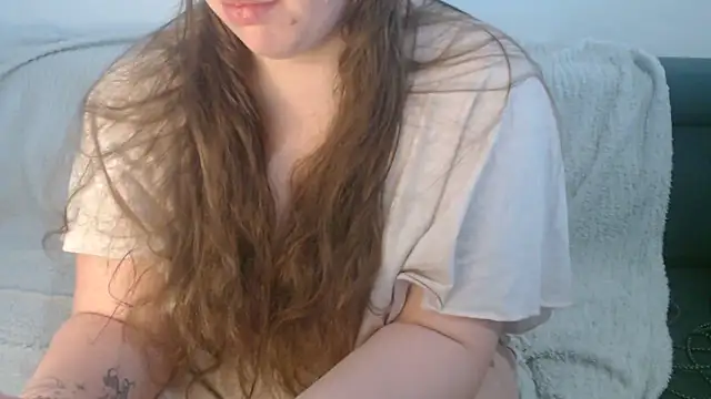 FrancaiseLynne online show from 7, 3, 2026