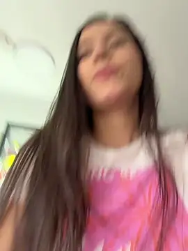 LittleDoll    online show from 7, 3, 2026