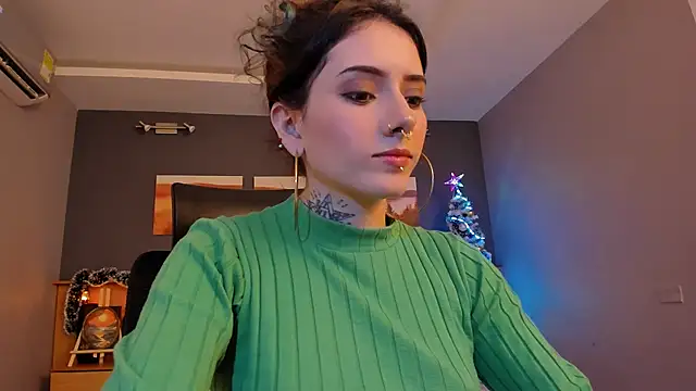 LiliJones  online show from 5, 12, 2024