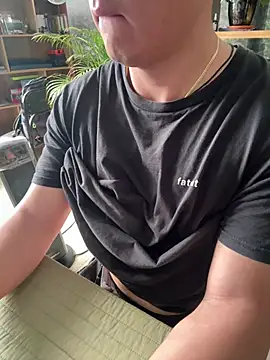97banana online show from 30, 4, 2026