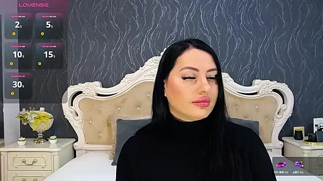 Lauren Saint online show from 27, 12, 2024