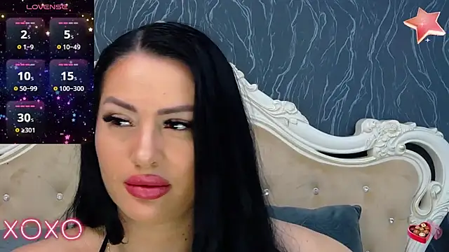 Lauren Saint online show from 12, 2, 2025