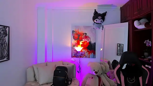 NATAASHA    online show from 26, 2, 2025