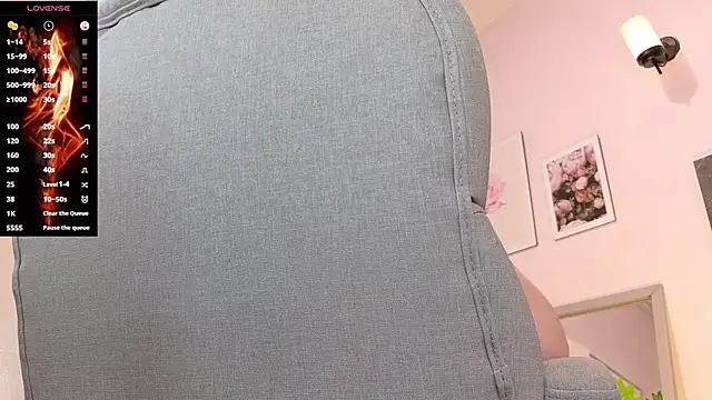 lucie nicolls online show from 8, 1, 2025