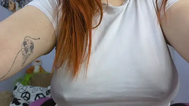 lucie nicolls online show from 24, 2, 2025