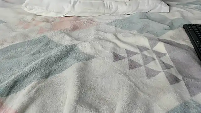 maybelline69 online show from 23, 3, 2025