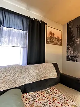 SidneyRaee online show from 14, 1, 2025