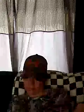 SidneyRaee online show from 28, 2, 2025