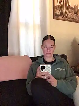 SidneyRaee online show from 27, 2, 2026