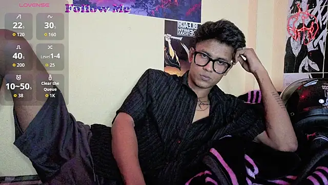 Snapshot of just_fucks chatting on 2, 6, 2026 just fucks online show from 2, 6, 2026